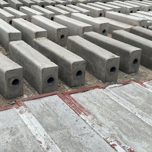 Bó vỉa bê tông đúc sẵn 30x20x100cm