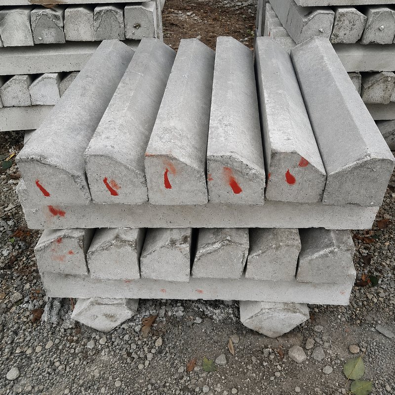 Bó vỉa bê tông đúc sẵn 20x30x100cm